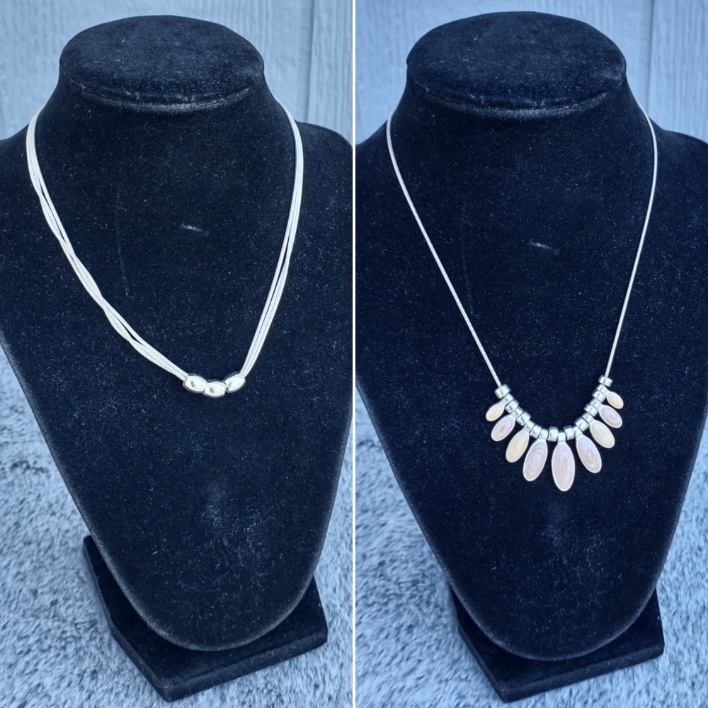 Bundle of 2 Y2K Style Necklaces Silver & Coral